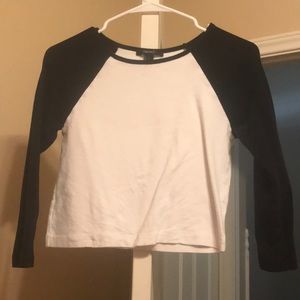 Crop top baseball tee FOREVER21